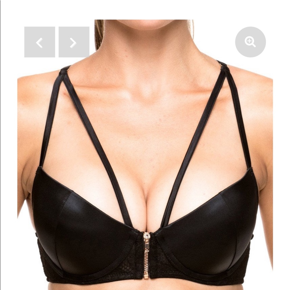 KISSKILL Sexy Black Bra!